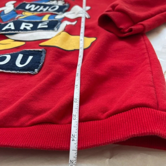 Disney Women's Cotton Long Sleeve Red Sweatshirt Graphic Print Size Large - Picture 4 of 6